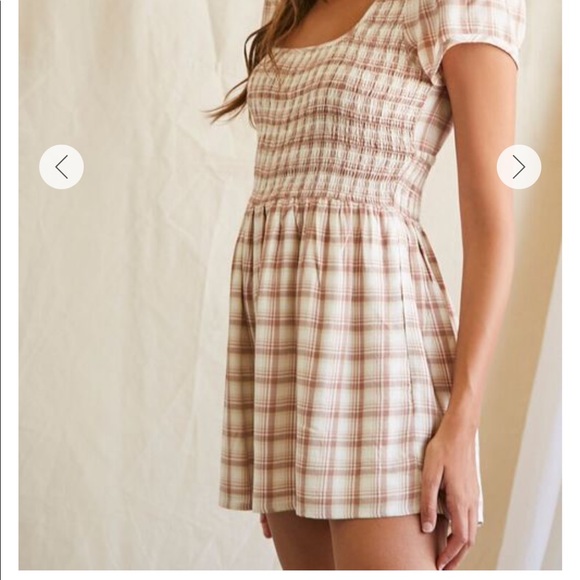 F21 - Picture 2 of 4